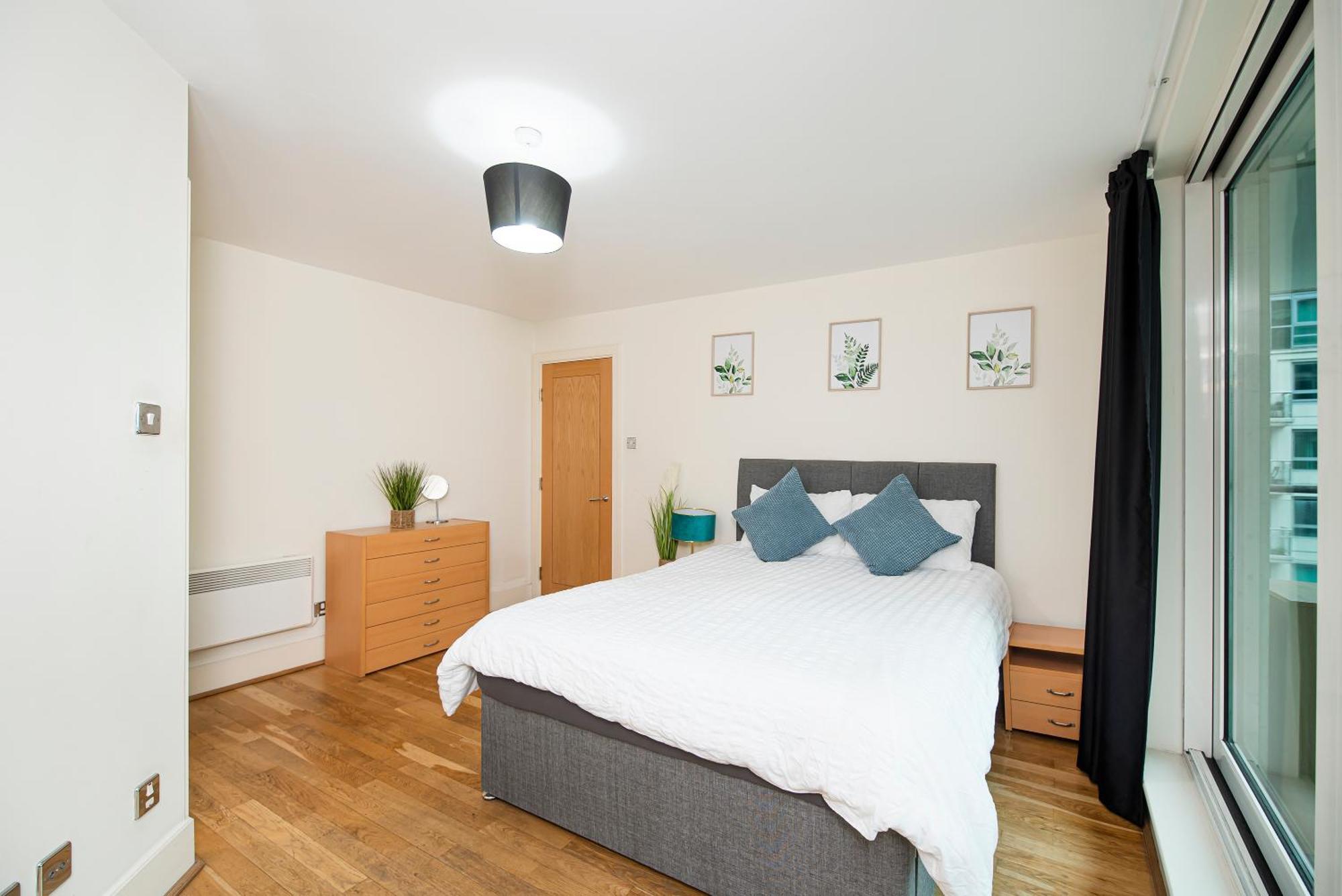 Amazing Thames View Apartment Лондон Екстериор снимка