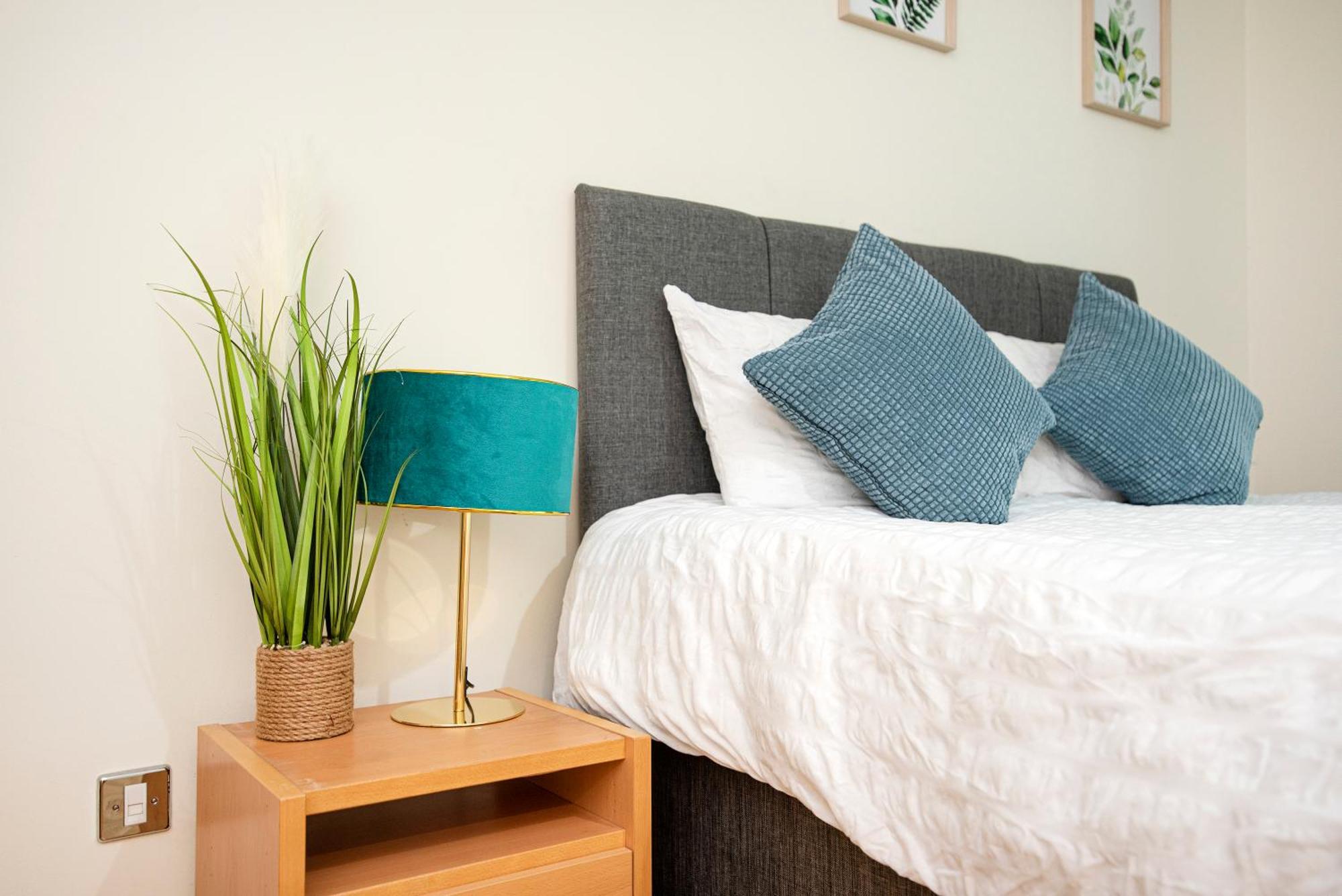 Amazing Thames View Apartment Лондон Екстериор снимка