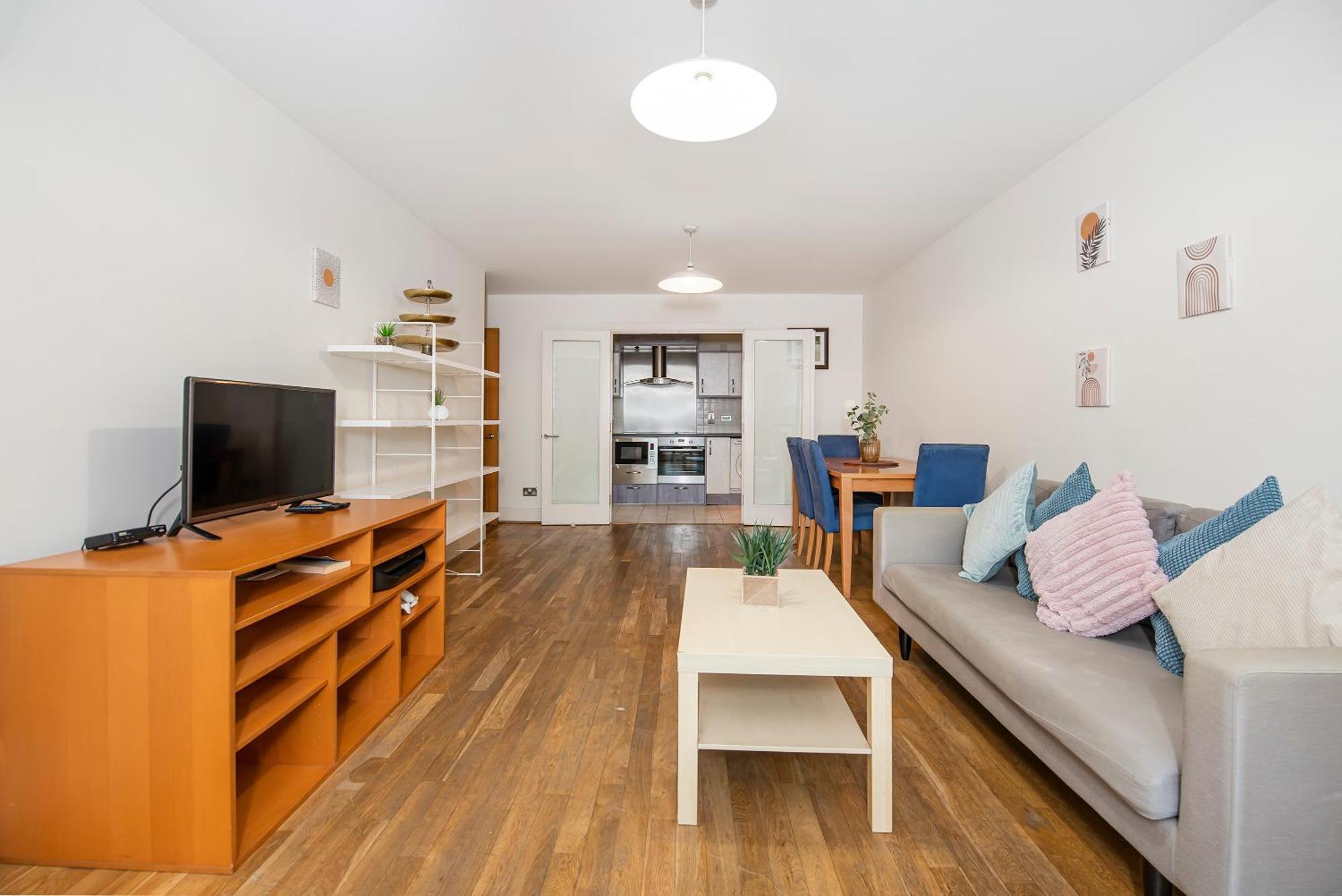 Amazing Thames View Apartment Лондон Екстериор снимка